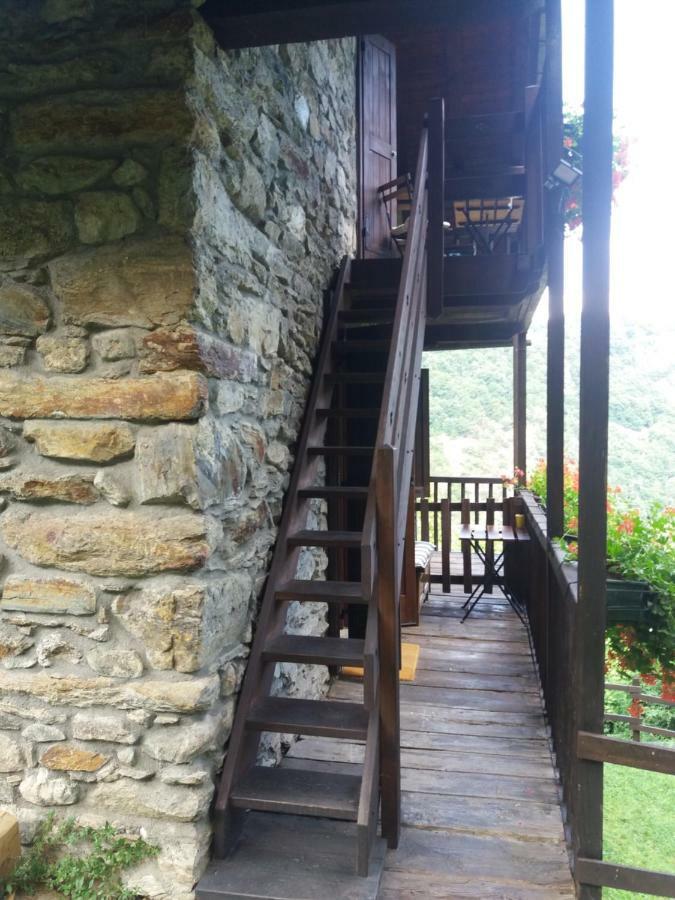 B&B Marcellina Bard Exterior photo