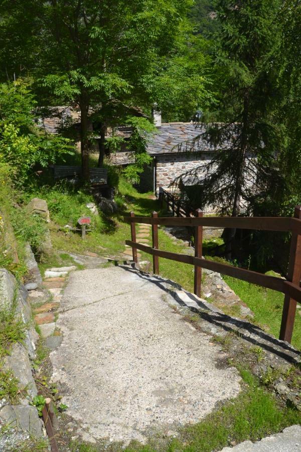 B&B Marcellina Bard Exterior photo
